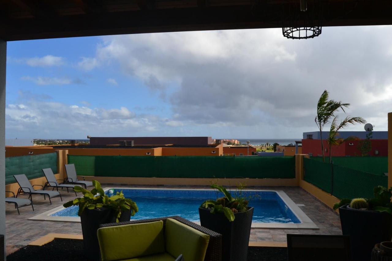 Golf Las Salinas Villa Carlotta With Private Heated Pool With Additional Cost Caleta De Fuste Exteriér fotografie