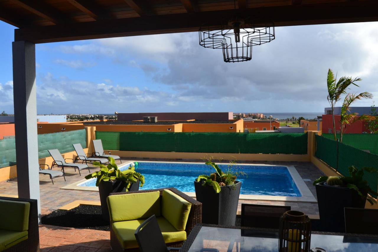 Golf Las Salinas Villa Carlotta With Private Heated Pool With Additional Cost Caleta De Fuste Exteriér fotografie